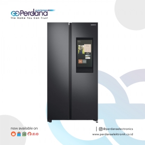 RS5000RC Side By Side Refrigerators with Family Hub?